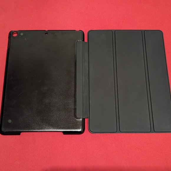 Black Case for iPad 6th Generation*** - Picture 3 of 5